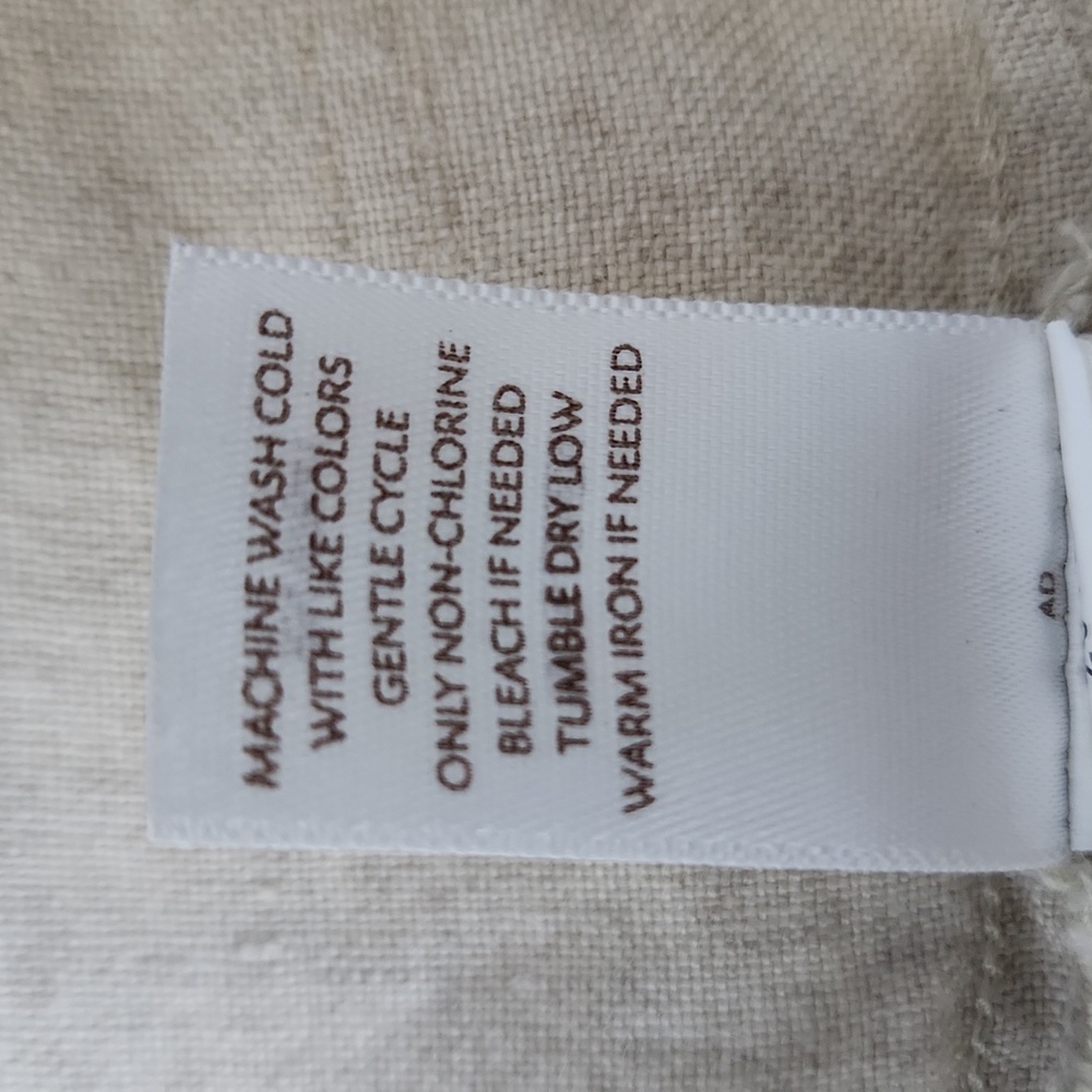 J. JILL LOVE LINEN Flat Front Chino 100% Linen Shorts - Picture 6 of 9